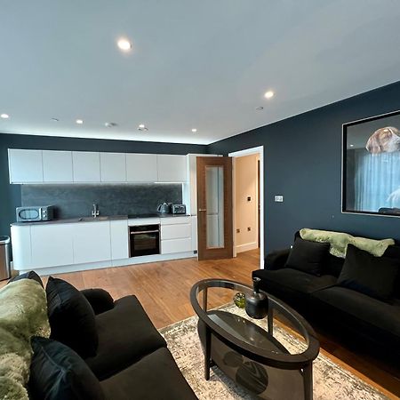 The Midnight Garden Escape At Ryedale House Appartement York Buitenkant foto