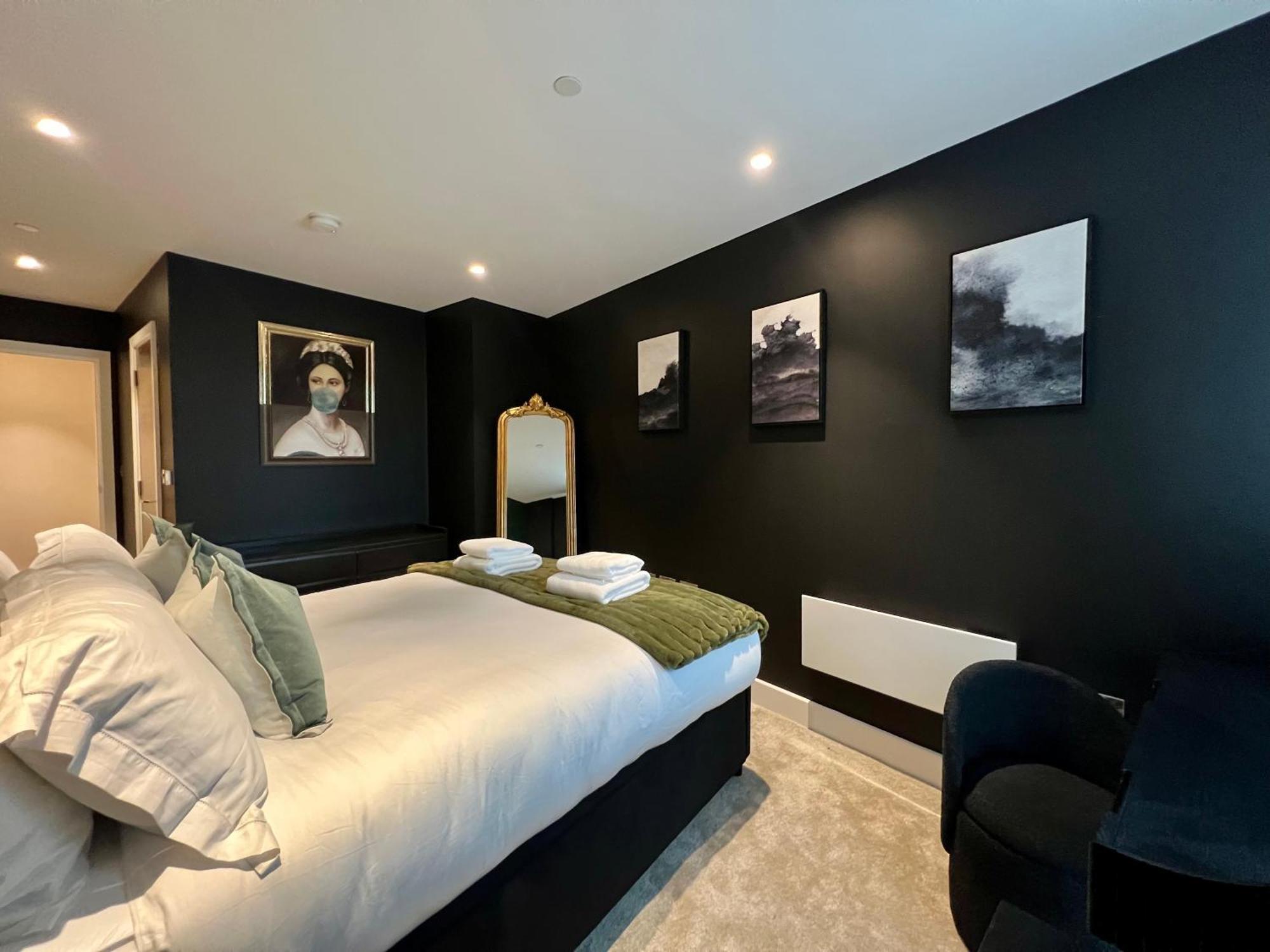 The Midnight Garden Escape At Ryedale House Appartement York Buitenkant foto